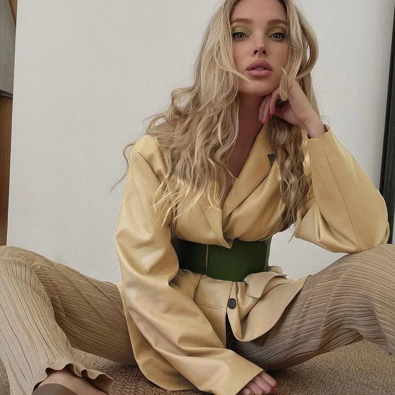 Autumn and Winter 2021 New Women's Long-sleeved Temperament Trend Solid Color Lapel Single-breasted Loose-fitting Glossy Jacket