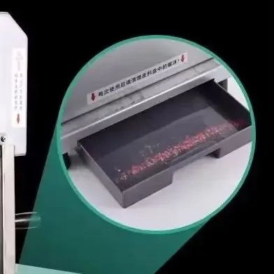 Tagliatrice automatica per ossa Tagliatrice commerciale per segatura di ossa Costole di maiale Trotters di maiale congelate Tagliatrice per bistecche di ossa