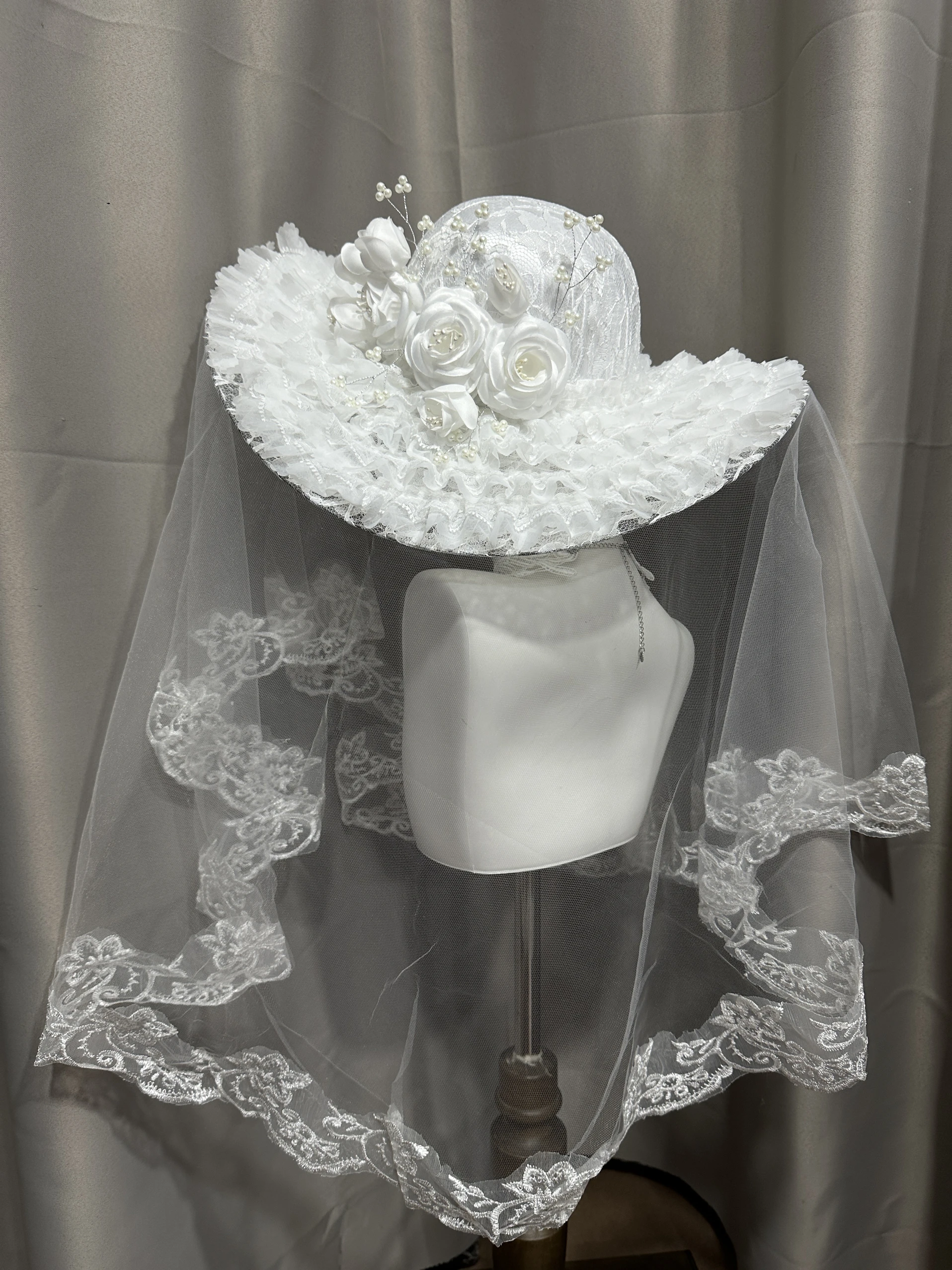 wedding-bride-white-widow-hat-lolita-hat-three-veil-veil-elegant-style-courtly-luxury-wedding-accessory-lolita-hat
