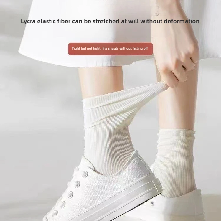 3 أزواج الصيف خفيفة الوزن الجليد جوارب حريرية أسود أبيض طويل أنبوب JK الجوارب اليابانية موضة منتصف العجل طالب المخملية مكدسة الجوارب