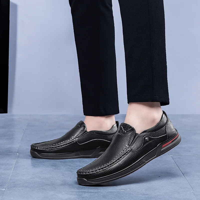 

High Quality Leather Men Casual Shoes Italian Luxury Brand Mens Loafers Breathable Formal Mens Dress Shoes Slip-on Driving Shoes