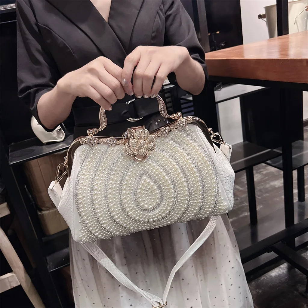 Luxury Fashion Diamonds Women\'s Handbags Lady Genuine Leather Pearl Clip Bag Female Crossbody Shoulder Party Evening Bags