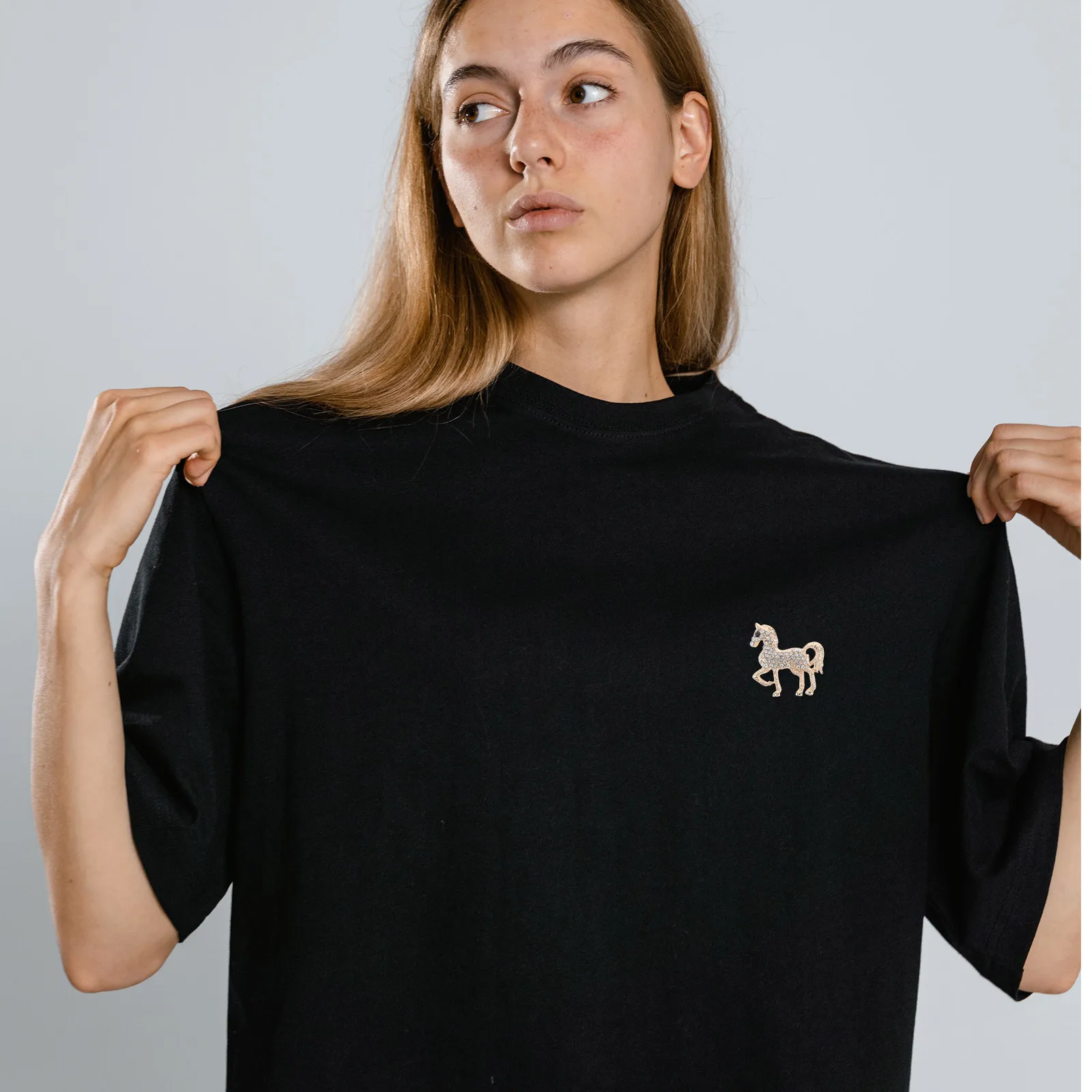 

Horse Animal Brooch Pin For Women Rhinestone Alloy Vintage Style Decorative Scarf Shawl Jacket Lapel Accessory