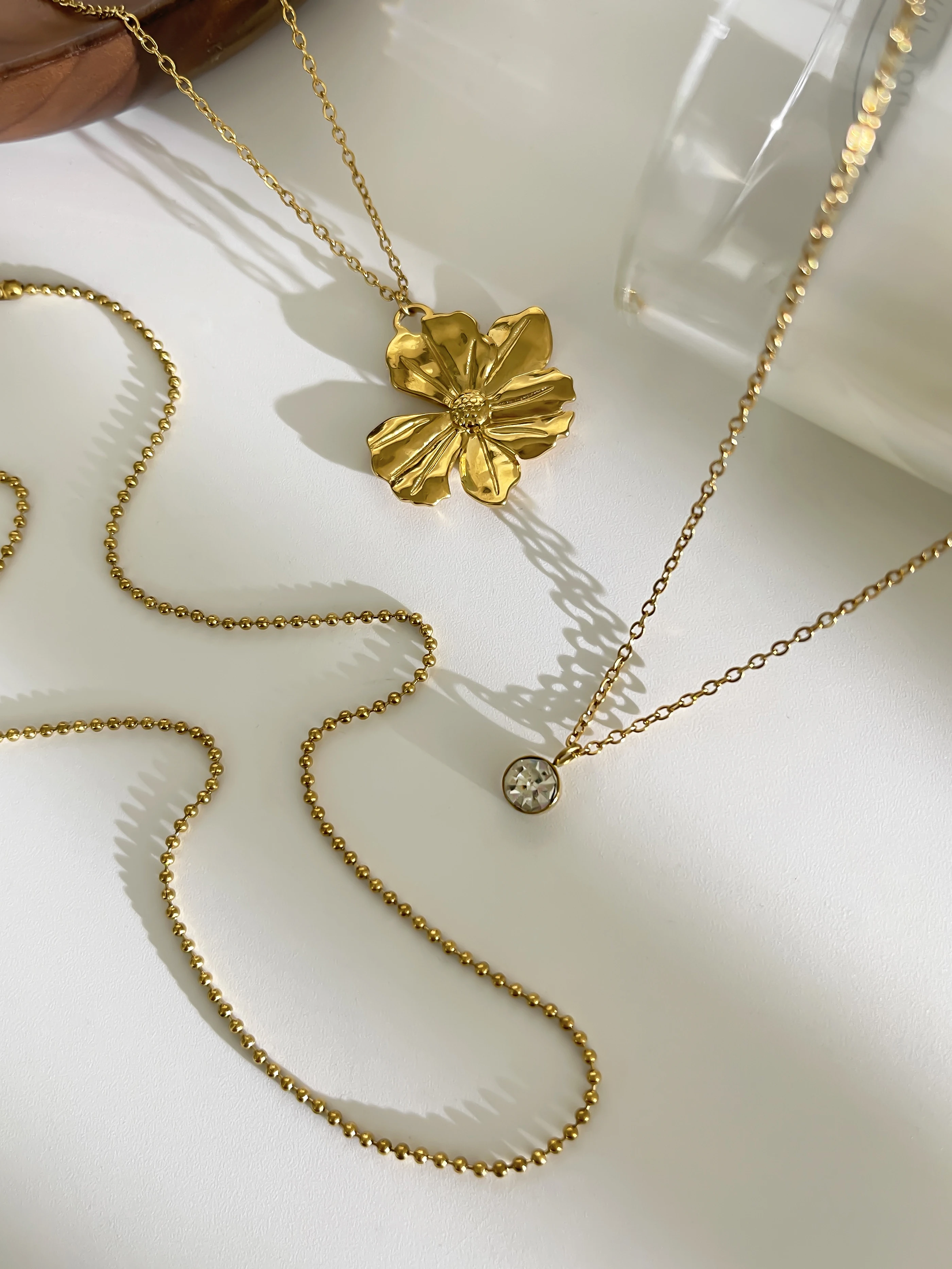 Peri\'sbox Minimalist 18K Gold Plated Bead Chain Flower Rhinestone Pendant Necklace For Women Trendy Stainless Steel Jewelry Gift