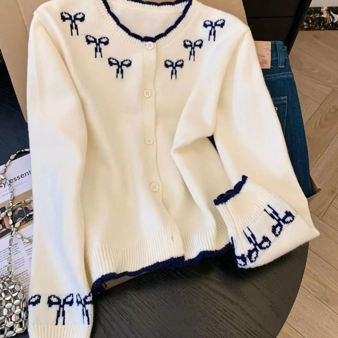 

Винтажный жаккардовый вязаный свитер с бантом-бабочкой, кардиган, женский трикотаж, осень-зима, мягкий свитер с круглым вырезом и длинными рукавами, топы 2025