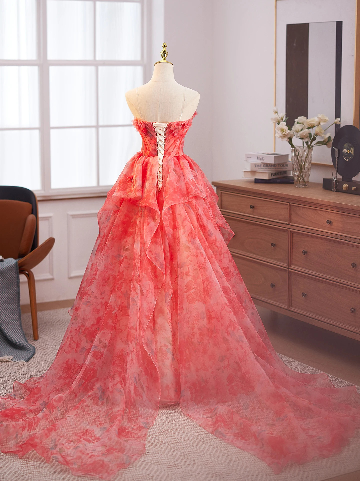 화려한 레드 프롬 드레스 이브닝 가운 스위트하트 레이스업 백 스윕 트레인 레이어드 쉬폰 롱 파티 드레스