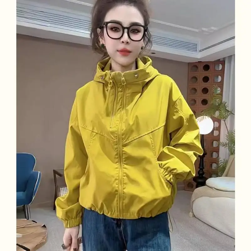 Women's hooded assault jacket for girl spring autumn new European style sports leisure jacket for women long sleeved jacket tops