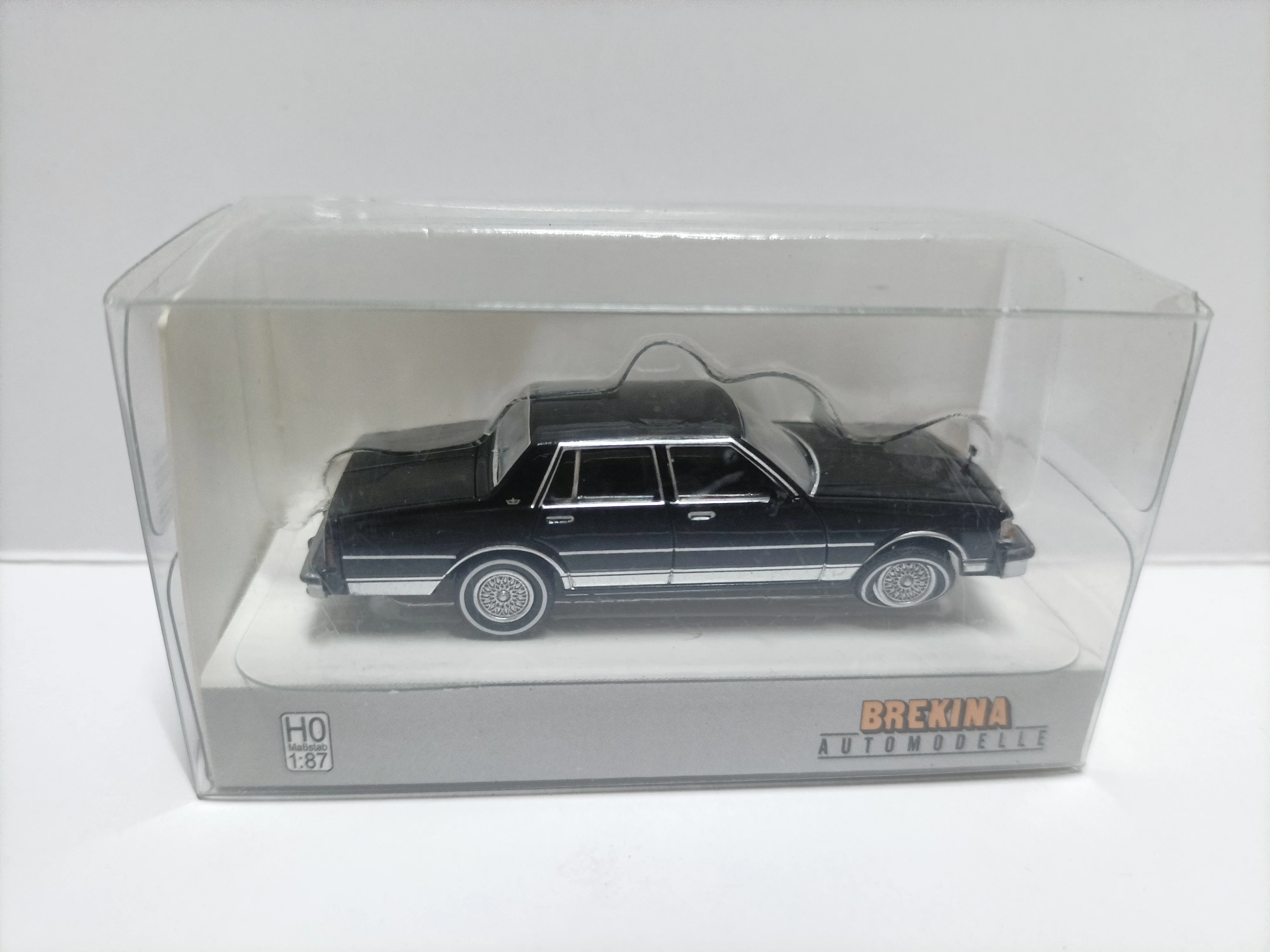 Brekina 1:87 Caprice 1987 Vintage Car Simulation Limited Edition Resin Metal Static Car Model Toy Gift