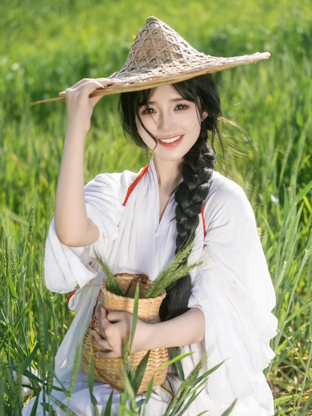 

Белый женский костюм в древнекитайском стиле, комплект 2026 года, новый фасон, с широкими рукавами и перекрестным воротником, Ханьфу, сказочный деревенский стиль