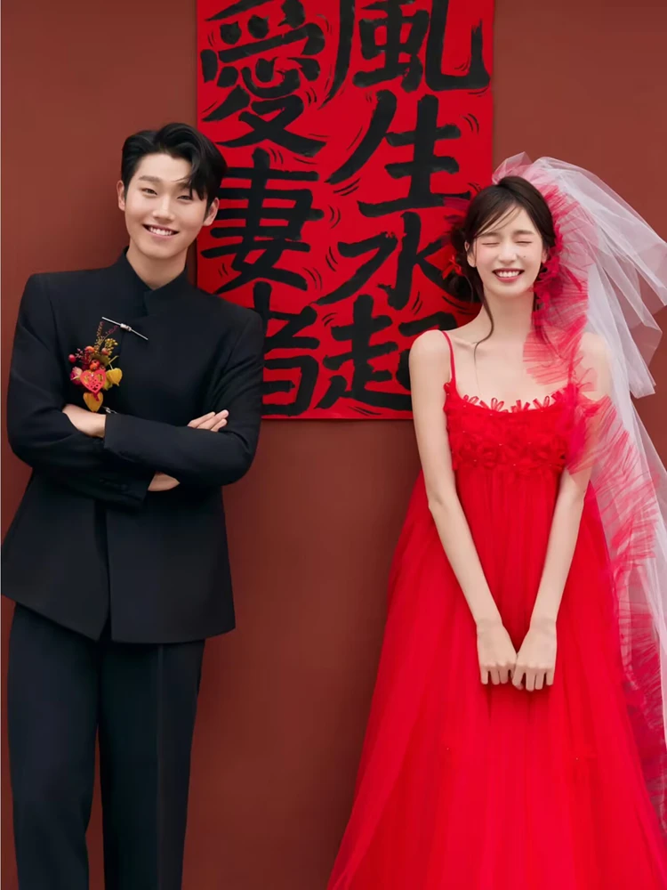 

Cute New Chinese Style Wedding Dress Couple Photo Studio Outdoor Location Attractiveness Wedding Ceremony Dress