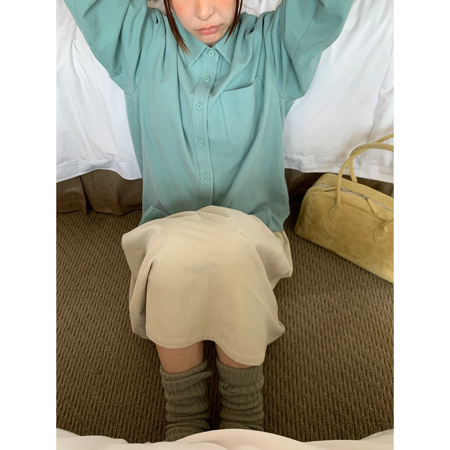 

Ретро-футболка с длинным рукавом для женщин, свободного кроя, базовый слой, с эффектом похудения, в корейском стиле, модная, осенне-зимняя