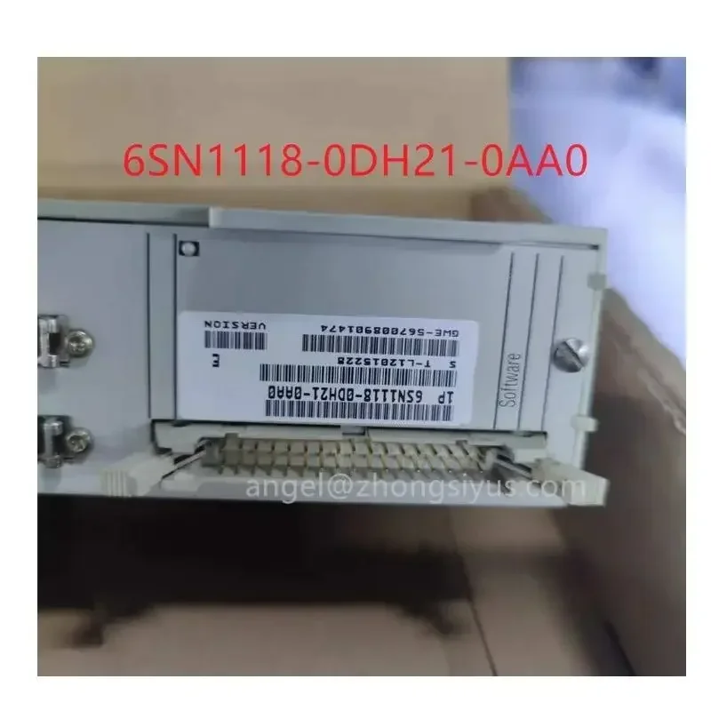 6SN1118-0DH21-0AA0  SIMODRIVE 611-D Control Unit 2-axis tested ok