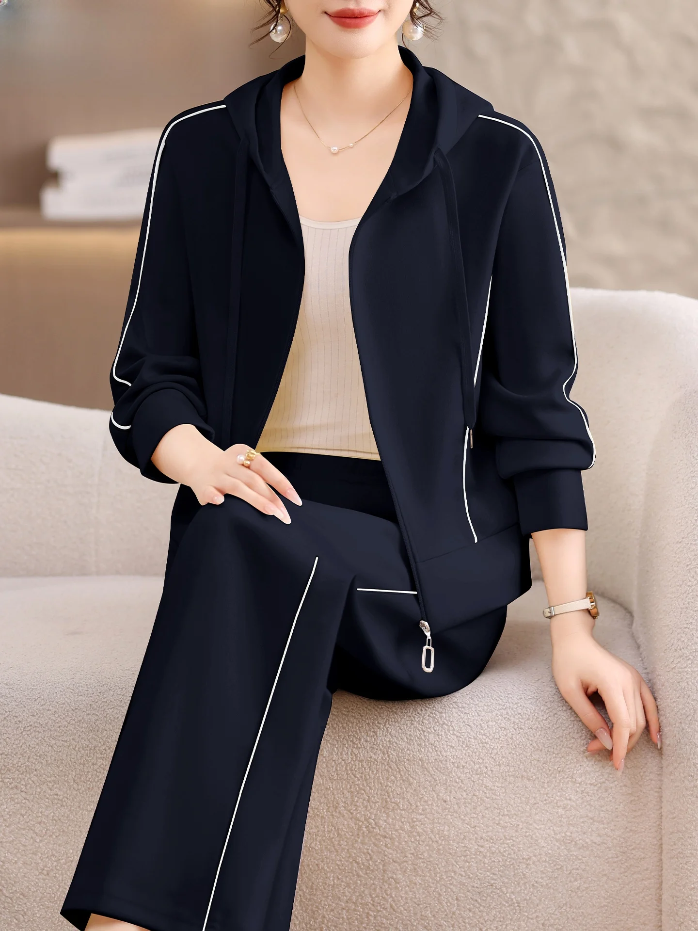 

Spring Faion Mommy Sportswear Casual Jaet 2026 New Sle Mid-Aged Women's Two-Piece Set Breathable Embroidered Zipper Lon...