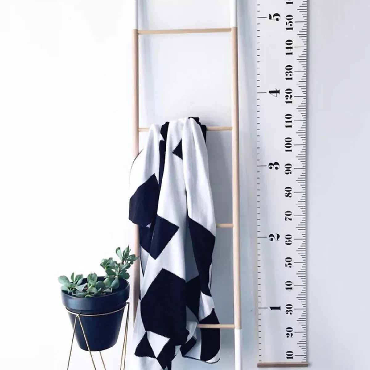 

Baby Growth Chart Hanging Height Ruler Pine Fabric 20x200cm Kids Room Wall Decor Waterproof Durable Nursery Growth Tracker