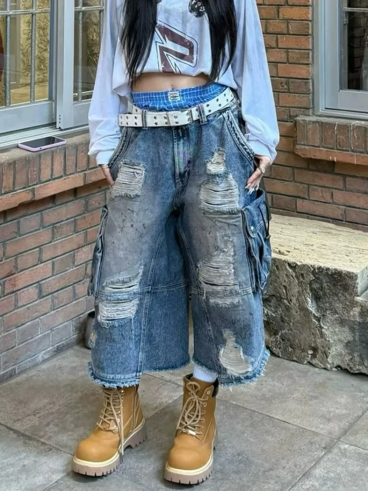 Deconstructed Washed Ripped Denim Shorts Unisex American Vintage Distressed Curved Hem Mid Length Loose Fit Y2K