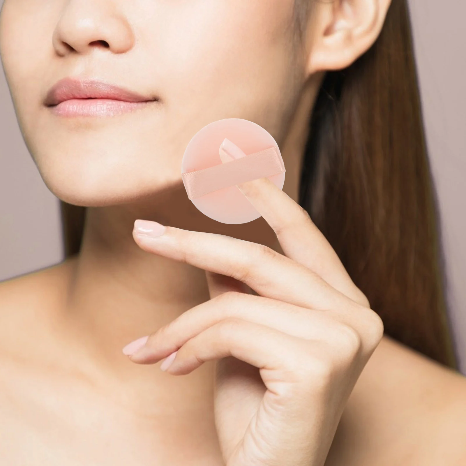 

1Set Mini Loose Powder Container Luxurious Finish Compact Refillable Dispenser for Setting Powder on The Go Easy Clean Makeup