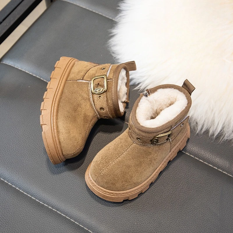 Botas cálidas con forro peludo y peludo suave para niños y niñas, botines de invierno para niños, suela gruesa antideslizante, zapatos de nieve versátiles para niños 2025
