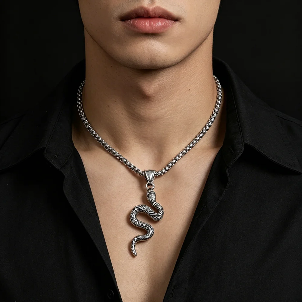 Retro cast python stainless steel necklace, waterproof and non-fading blackening process, bulk sales pendant