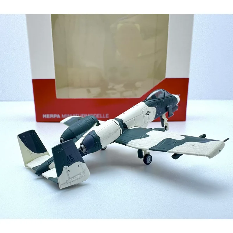 

Herpa Wings 1/200 Scale American Air Force A-10 A10 Fighter Jet Diecast Alloy Aircraft Model Collection Decoration Ornament Toy