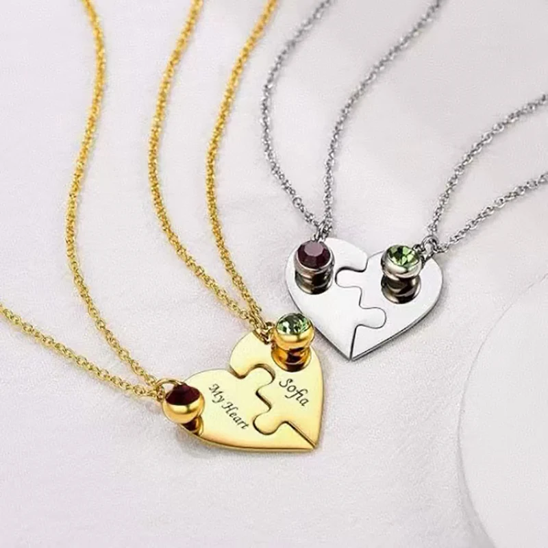 

Women Christmas Gift Personalized Jewelry Set Name Engrave Heart Puzzle Matching Pendants Family Sibling Friendship