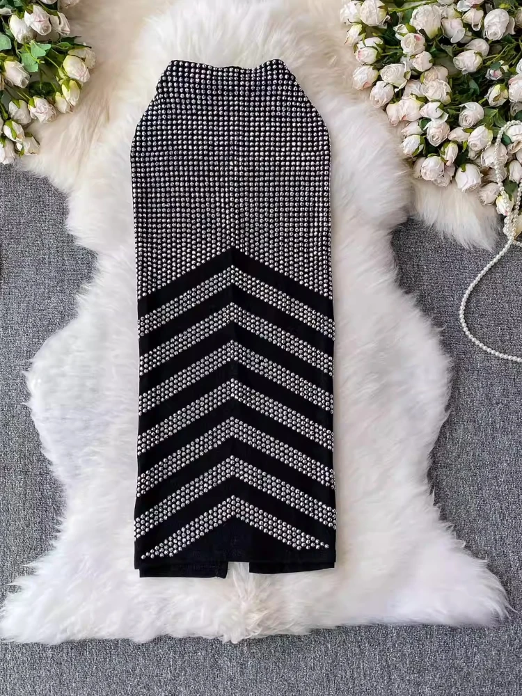 

Fashion Rhinestone Rivet Straight Skirt Women 2025 Sexy High Waist Hip Half Dress Elegant Party Back Slit Long Skirts Streetwear