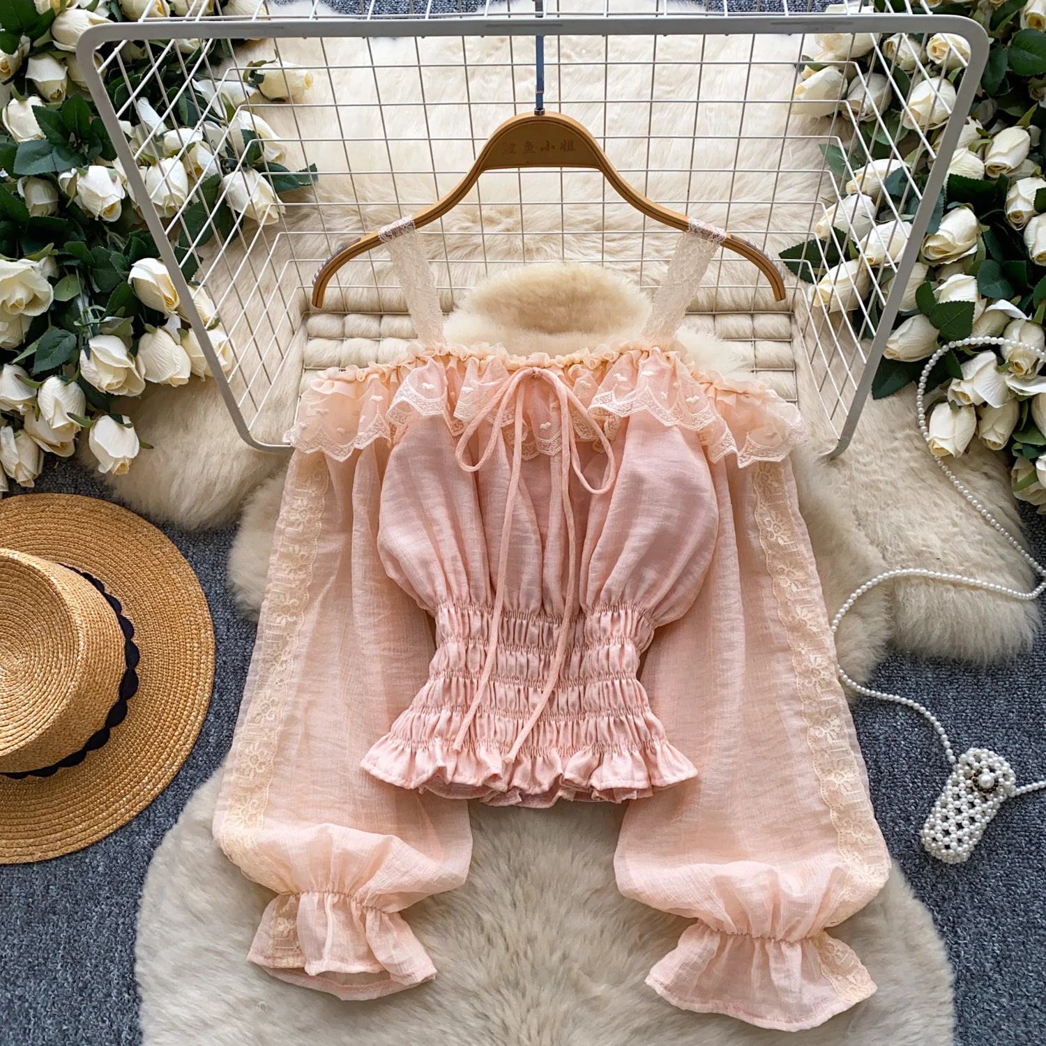 بلوزة أنيقة من الدانتيل الشيفون بأكمام طويلة على الموضة الكورية قميص الخريف القوطي الأنيق ملابس النساء