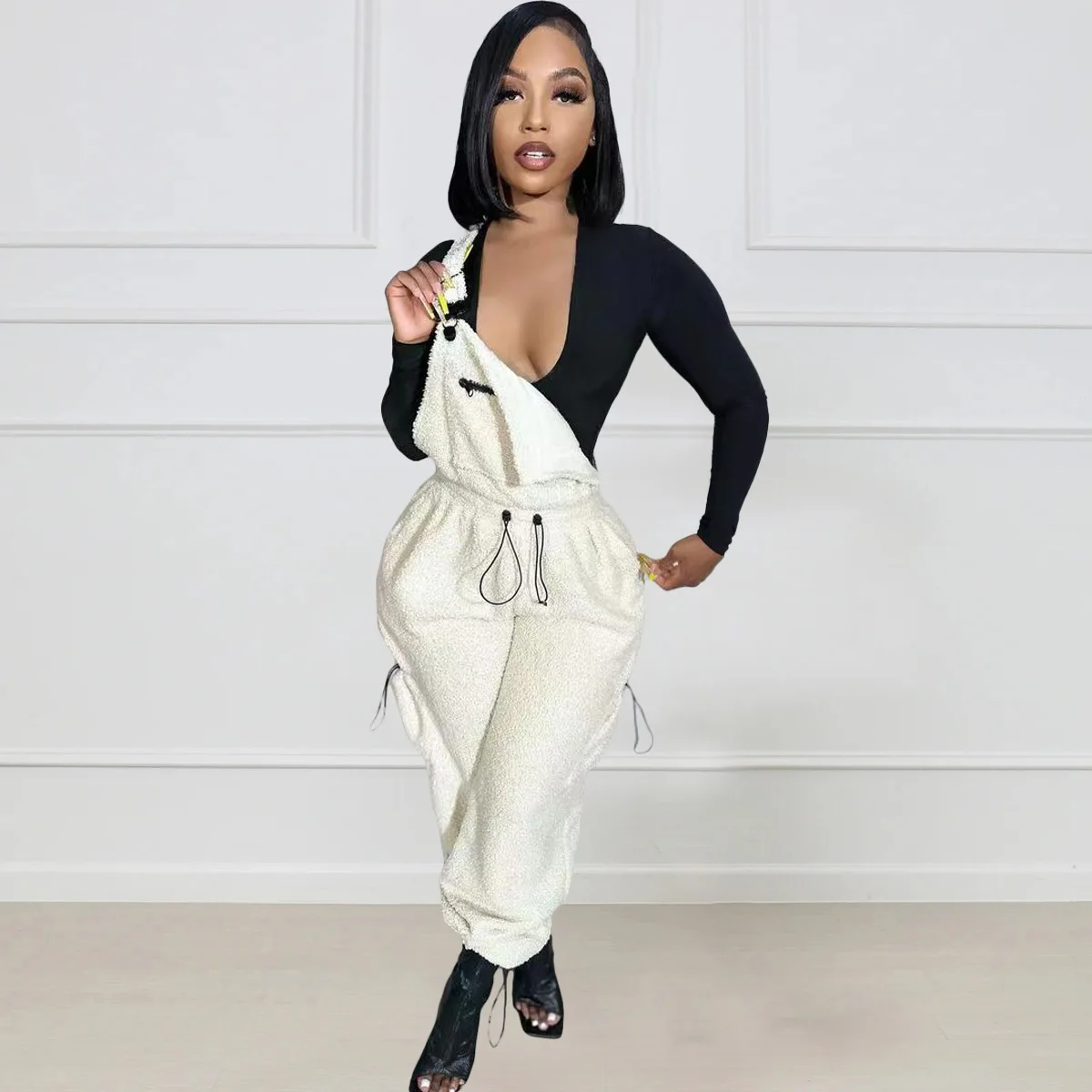 

2023 Autumn Winter Sleeveless V-Neck Overalls Pleated Jumpsuits Loose Jumpsuits For Women Rompers Lady Club Big Size Female