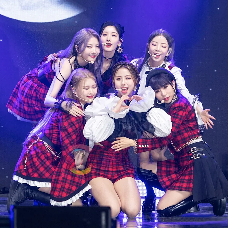 Purple Kiss Girls Group Red Plaid KPOP Performance Costume Jazz Korean Dance Stage Outfit Children's Performance Traditional ...