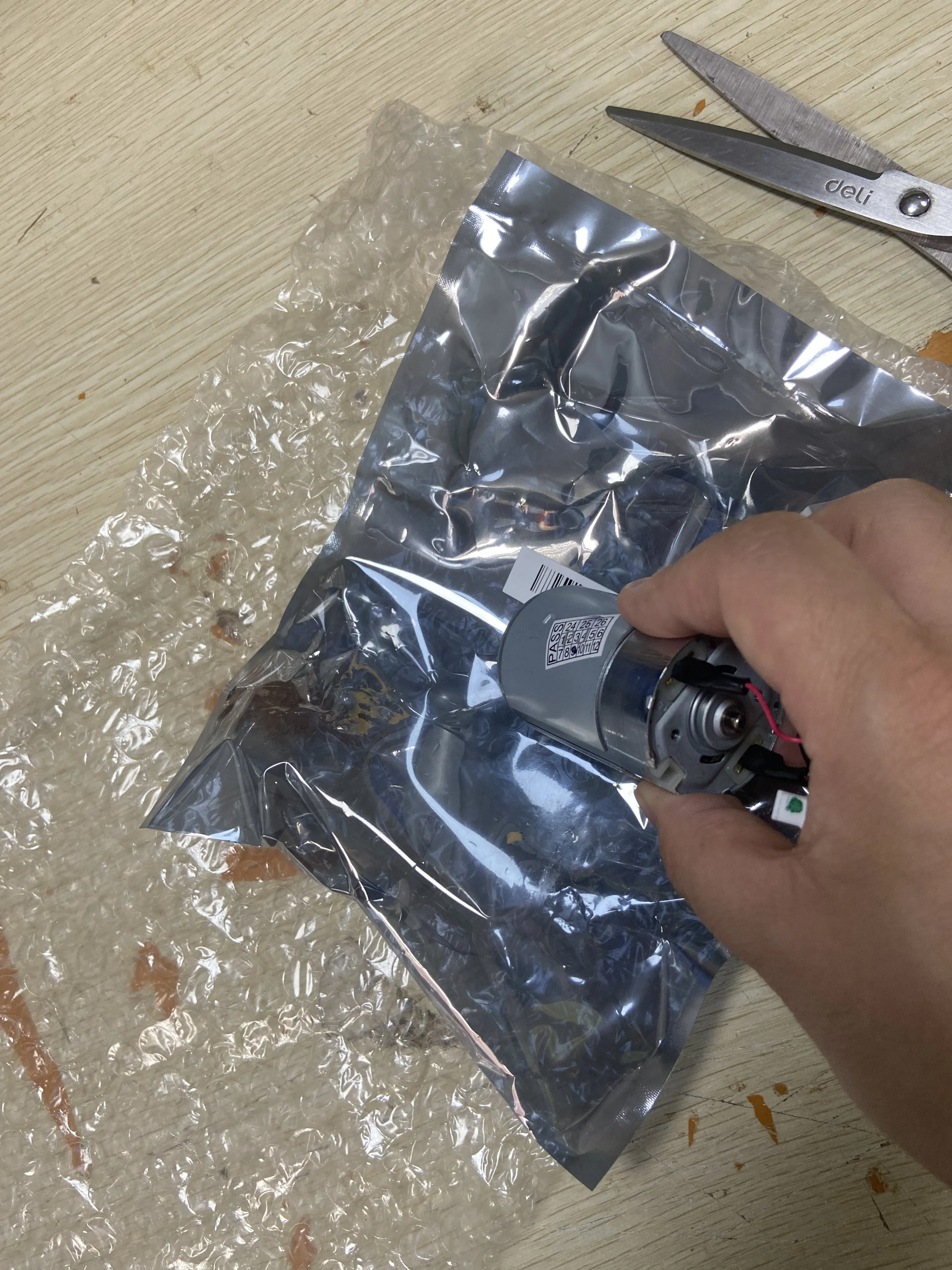 

Original New CQ890-67006 Carriage Motor FOR HP DesignJet T120 T520 T730 T830 CQ890-60092 F9A30-67063 plotter parts