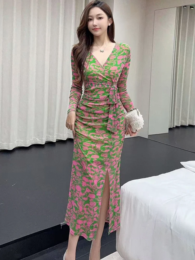 

Женское зеленое сетчатое платье с длинным рукавом и v-образным вырезом, осень-зима, корейское облегающее длинное платье, 2025 г., элегантное роскошное вечернее платье