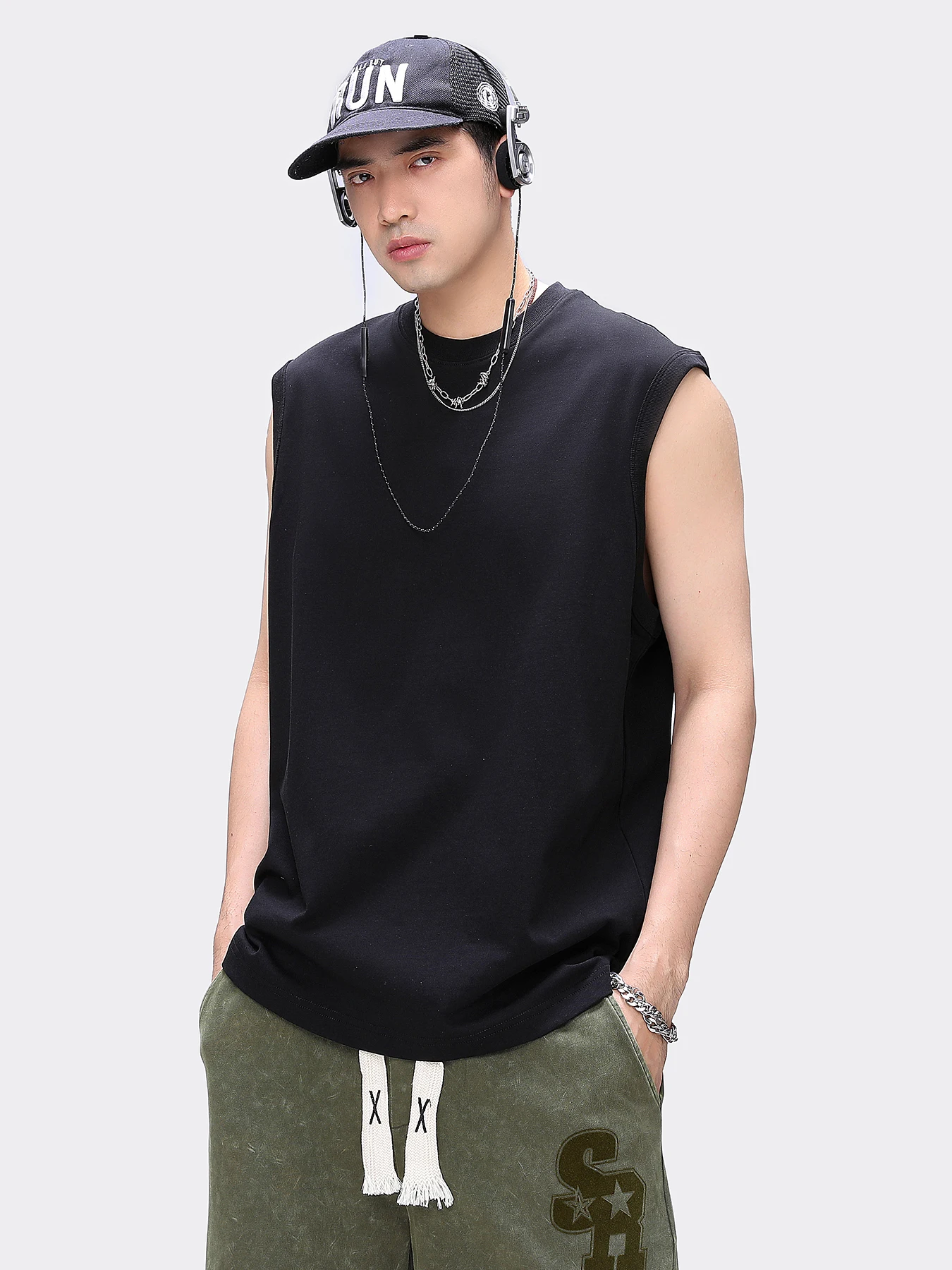 American Style Loose Fit Sleeveless Fitness Tank Top Men's Fashionable White Base Shirt Sporty Casual Long Velvet Cotton T-Shirt