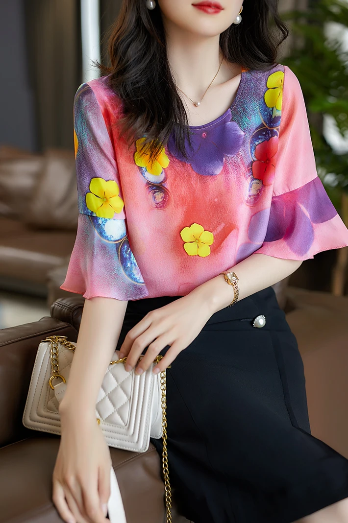 BirdTree, 100%Mulberry Silk Elegant T-Shirt, Women Flare Sleeve O Neck Floral, French Vacation Tops, 2024 Summer Fall T48890QC