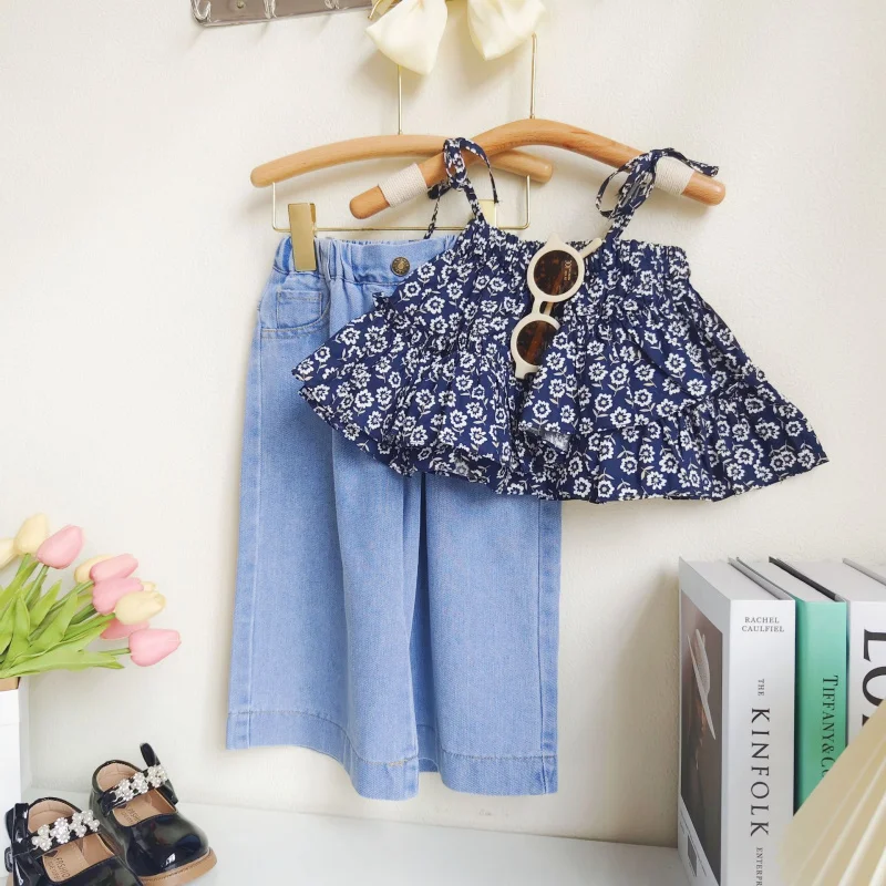 

2025Summer New Girls' Fashion Set Floral Camisole Top＋Wide-leg jeans