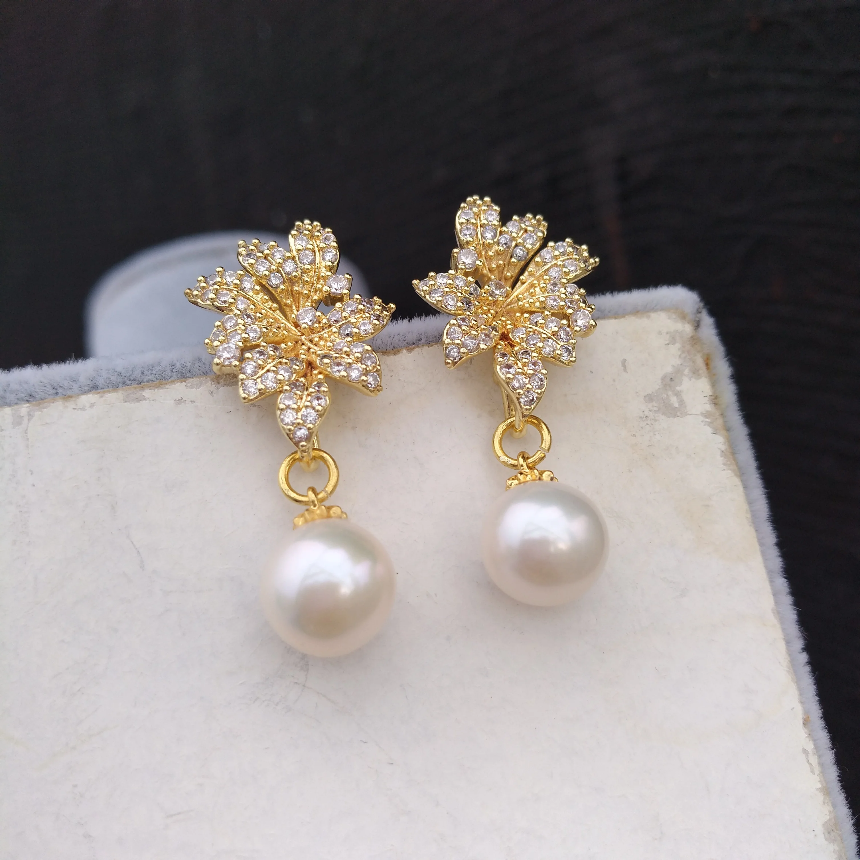 

gorgeous 10-11mm south sea round white pearl dangle earring Original Real shot photos