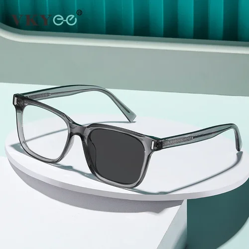 Imagen 2 del producto VKYEE, nuevas gafas geométricas simples con montura grande para hombre, gafas de diseño a la moda, gafas graduadas personalizables con luz azul fotocromáticas