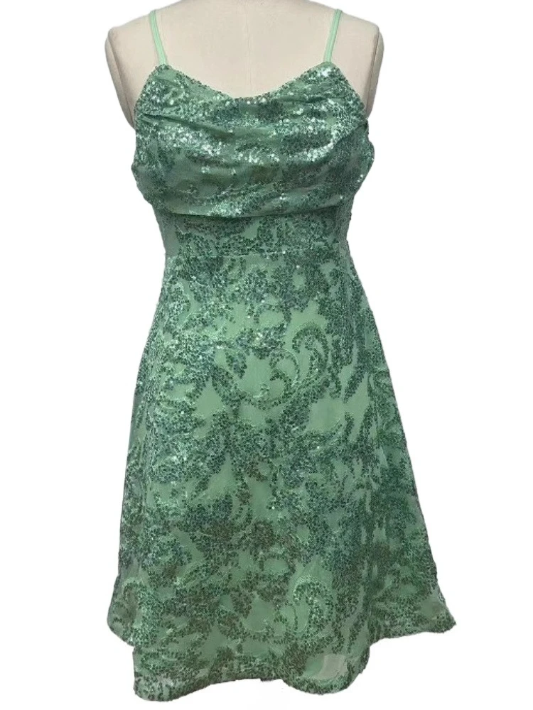 

Sexy V-neck Spaghetti Straps Open Back Short Dress Green