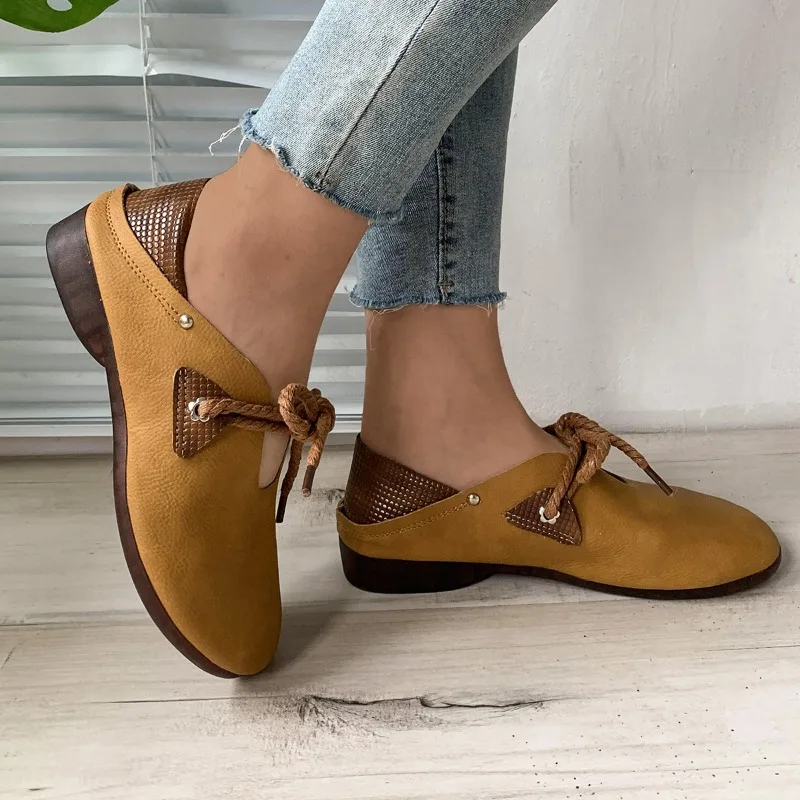 Sepatu kulit Oxford wanita, sneaker tunggal musim semi musim gugur baru, Kasut kulit Retro bertali ikat nyaman Anti slip