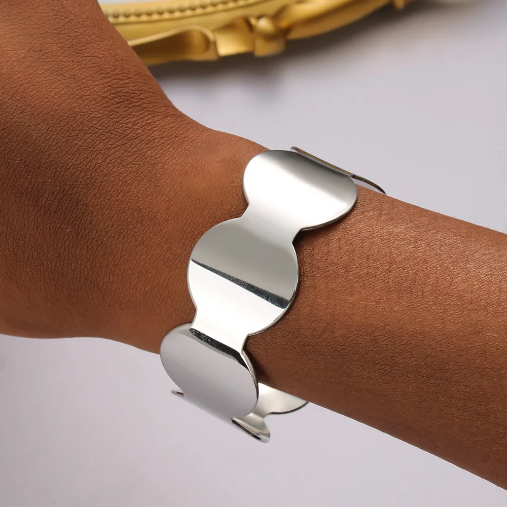 DIY accessories Spring and summer open wide face open bracelet 18K gold stainless steel cross-border personalized punk wind smoo