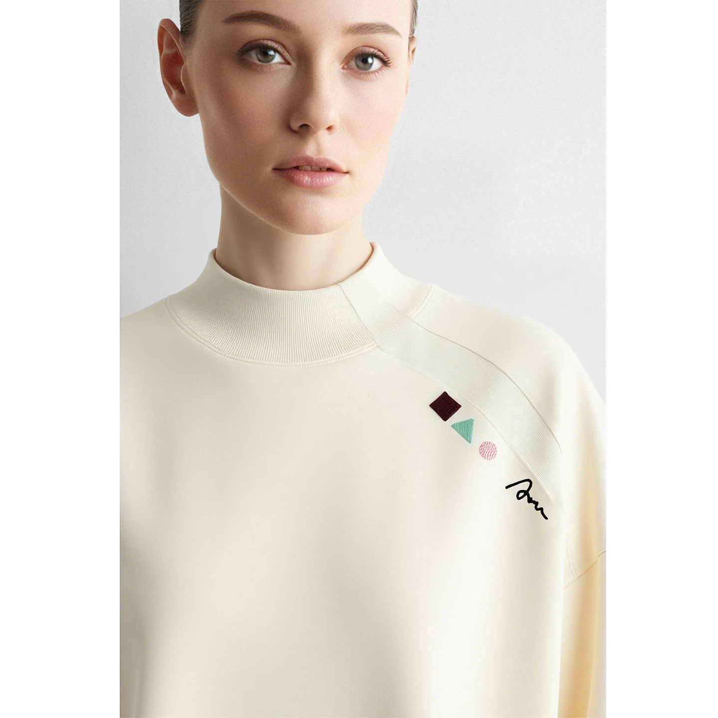 Amii Women Sweatshirts 2026 New Arrival Autumn Embroidery Fabric Mock Neck Long Sleeve Color Block Oversized Women Top 12623057