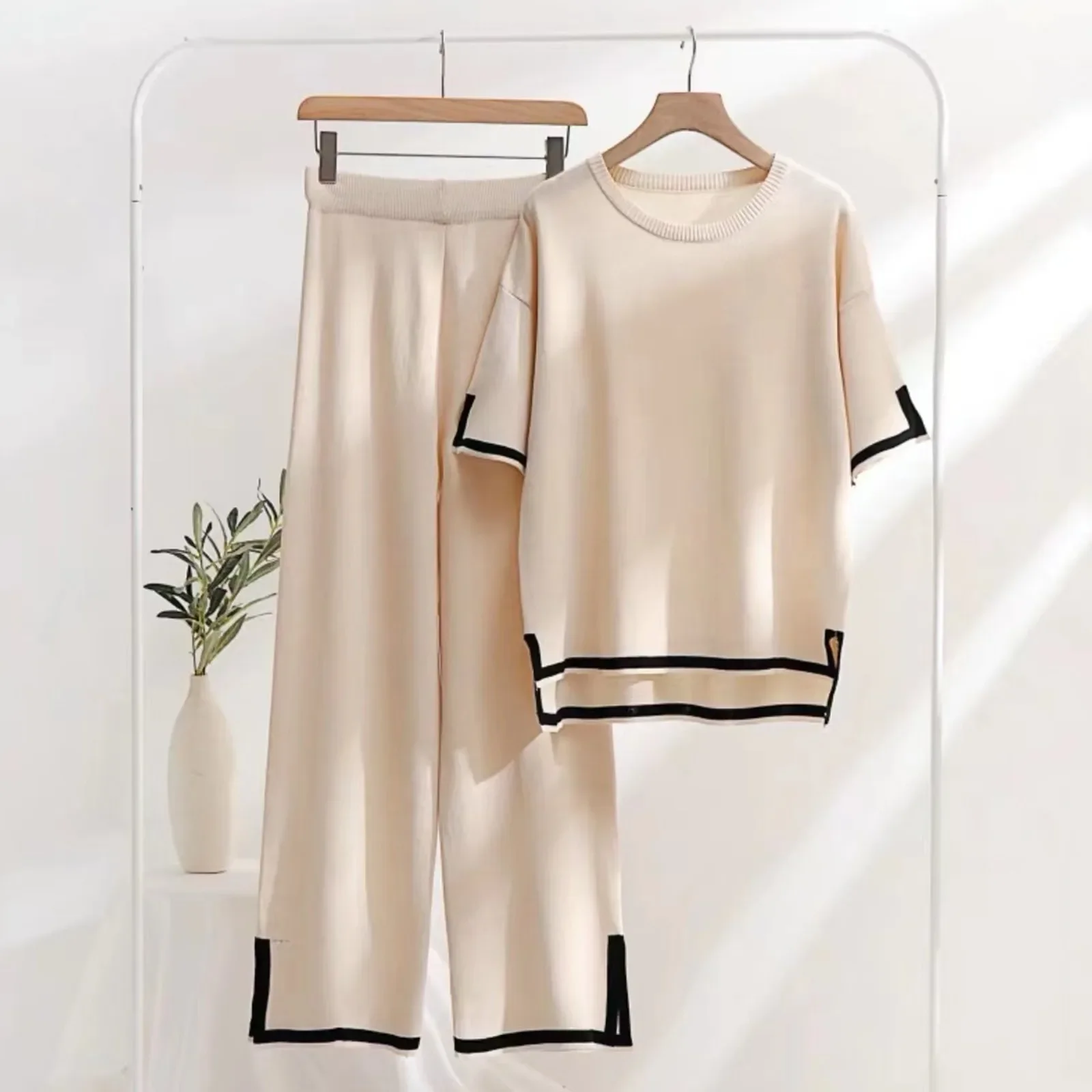 Solid Elegant Chic Women Outfits For Summer O-neck Contrast Split Short Sleeve Knit Two Piece Set Loose Wide Leg Pant Set E3505