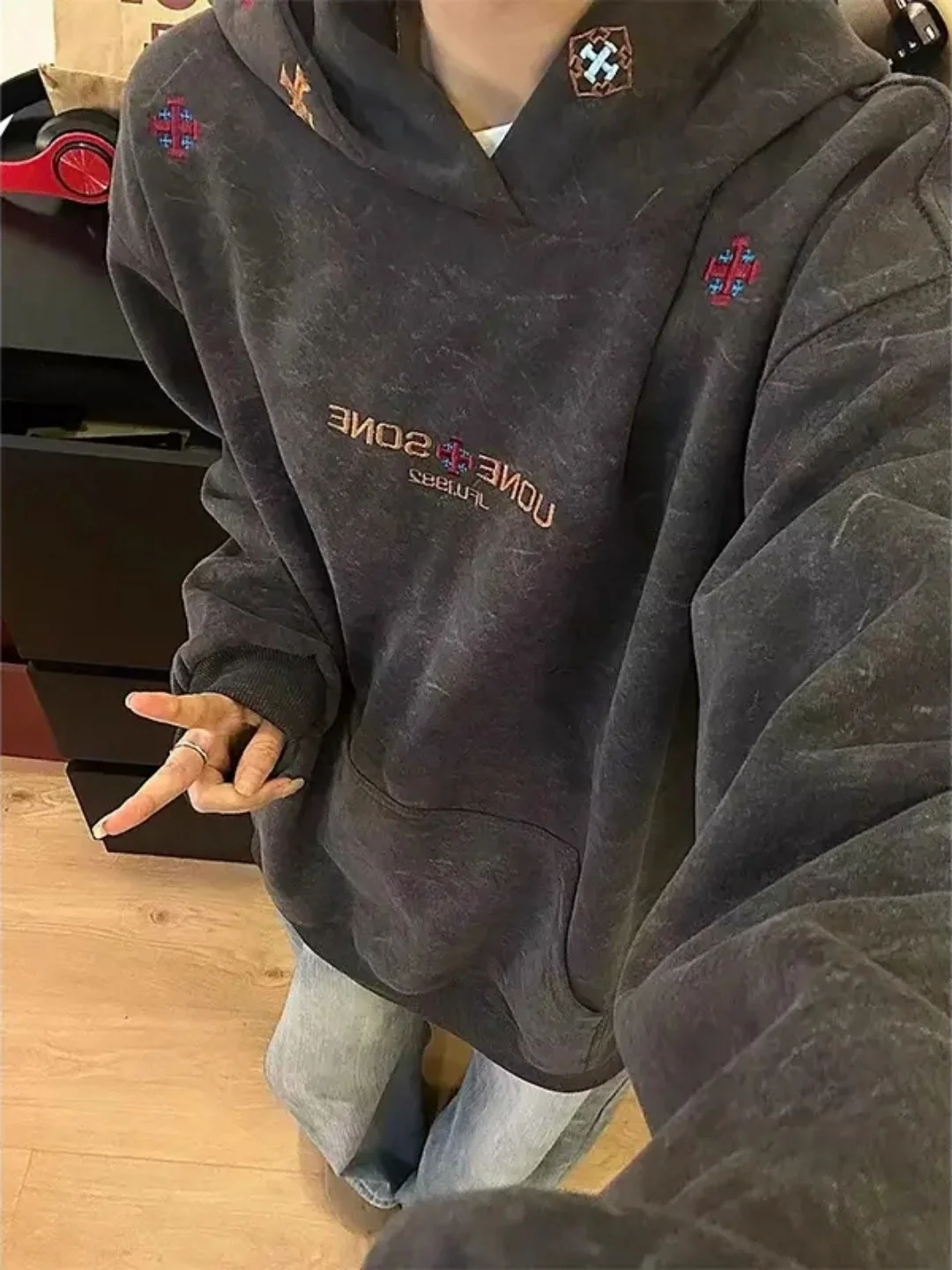 

Мужская утепленная флисовая толстовка с капюшоном, вышивкой и эффектом ретро-окрашивания, парная верхняя одежда, повседневная, удобная, из хлопка и полиэстера