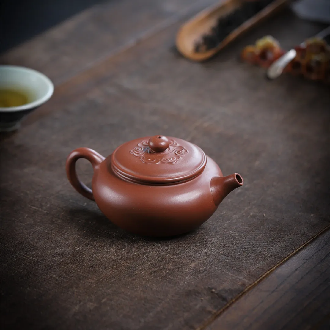 High Quality Yixing Zisha Teapot a Leather Purple Clay Handmade Literati Device Set