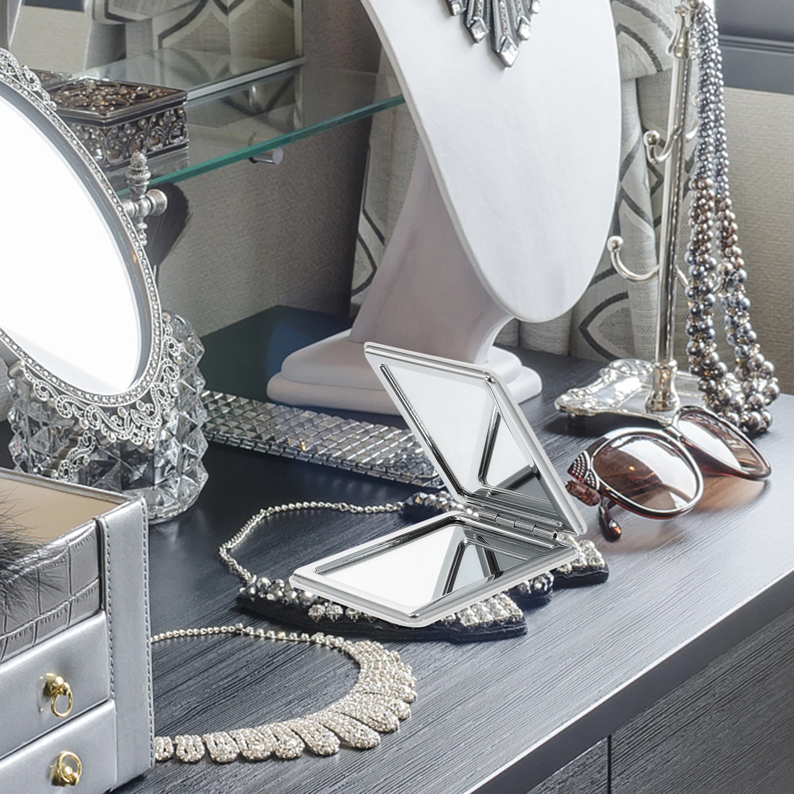 

2Pcs Flip Folding Double-Sided Portable Compact Cover Makeup Mirror Travel Purse Mirror Cover Mirrors