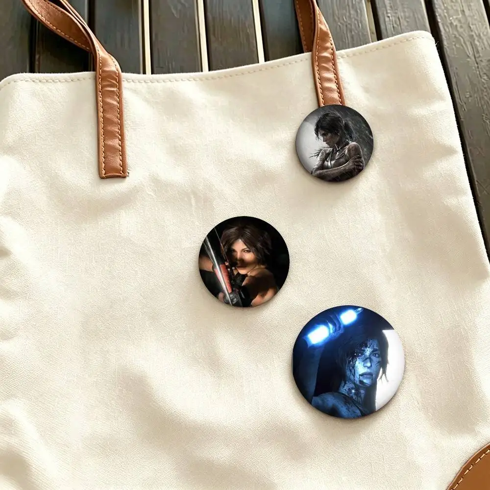 T-Tomb Raider Lara Croft Game  25 32 44 58 75mm Badges Personalized Round Brooches Pins Accessory Gift