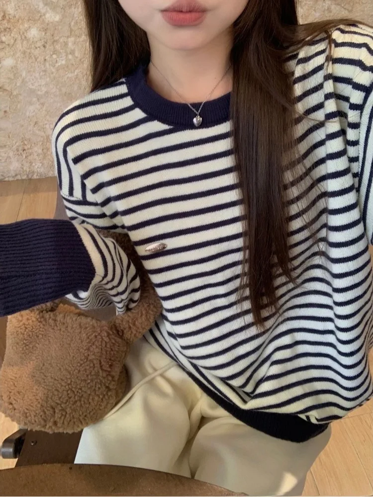 

Корейский полосатый круглый свободный вязаный свитшот, женская новинка 202, весенний топ с мясным покрытием Faion, универсальный дизайн, топ