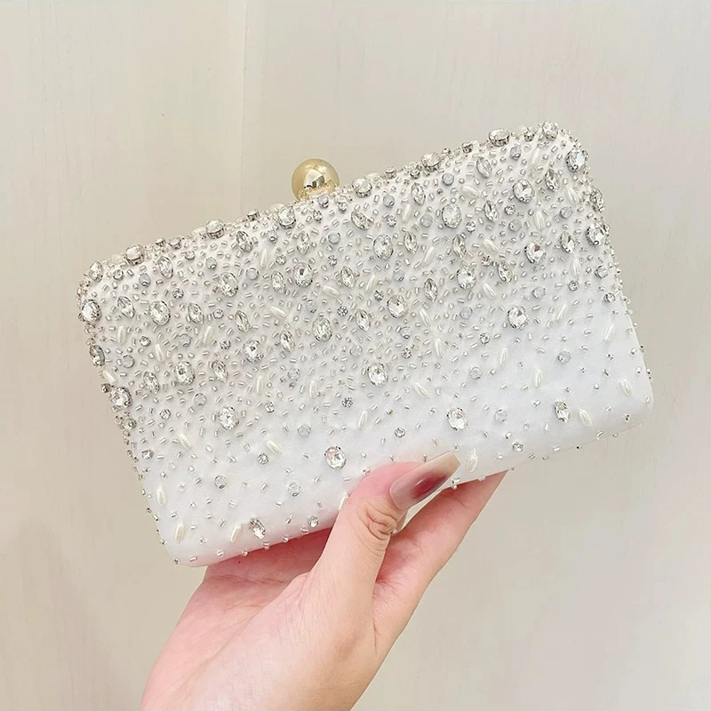 White Satin Crystal Pearl Evening Clutch Bag Women Luxury Hard Case Wedding Party Purse Bridal Handbag with Detachable Chain