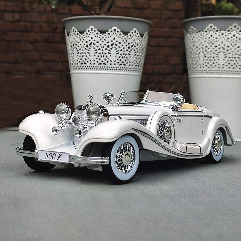 

1:18 Mercedes-Benz 500K 1936, модель автомобиля из сплава, игрушечный автомобиль, литье под давлением металла, звук и свет, игрушечный автомобиль с откатным механизмом для детей, автомобиль