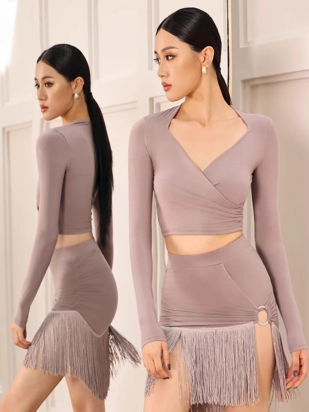 nouvelle-robe-de-danse-latine-2026-pour-femme-–-collection-printemps-–-manches-longues-col-en-v-jupe-a-franges-–-tenue-d'entrainement-Elegante-pour-la-danse-latine