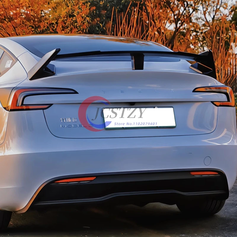 

Body Kit Front Lip Side Skirt Rear Spoiler CMST Style Tuning Exterior Auto Accesori For Tesla Model 3 Highland 2024-2025