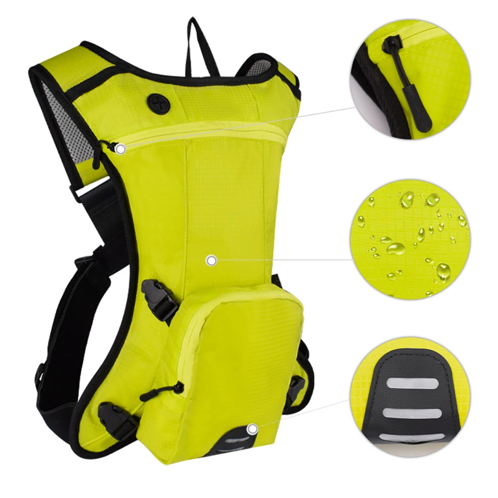

Motorcycle Backpack Portable Hydration Pack Lightweight Sports Bag Compatible with 2L Water Bladder